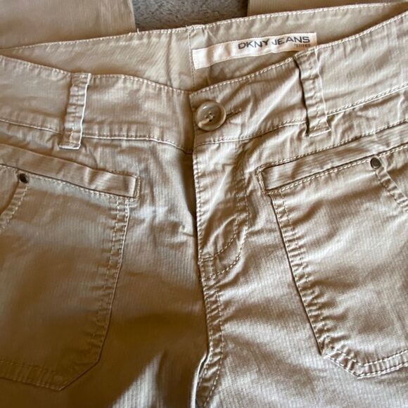 DKNY Jeans in Cream  - Picture 4 of 9